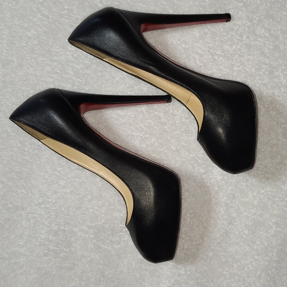 Christian Louboutin Black Nappa Leather Miss Clichy Pumps Size 38 - Picture 4 of 13